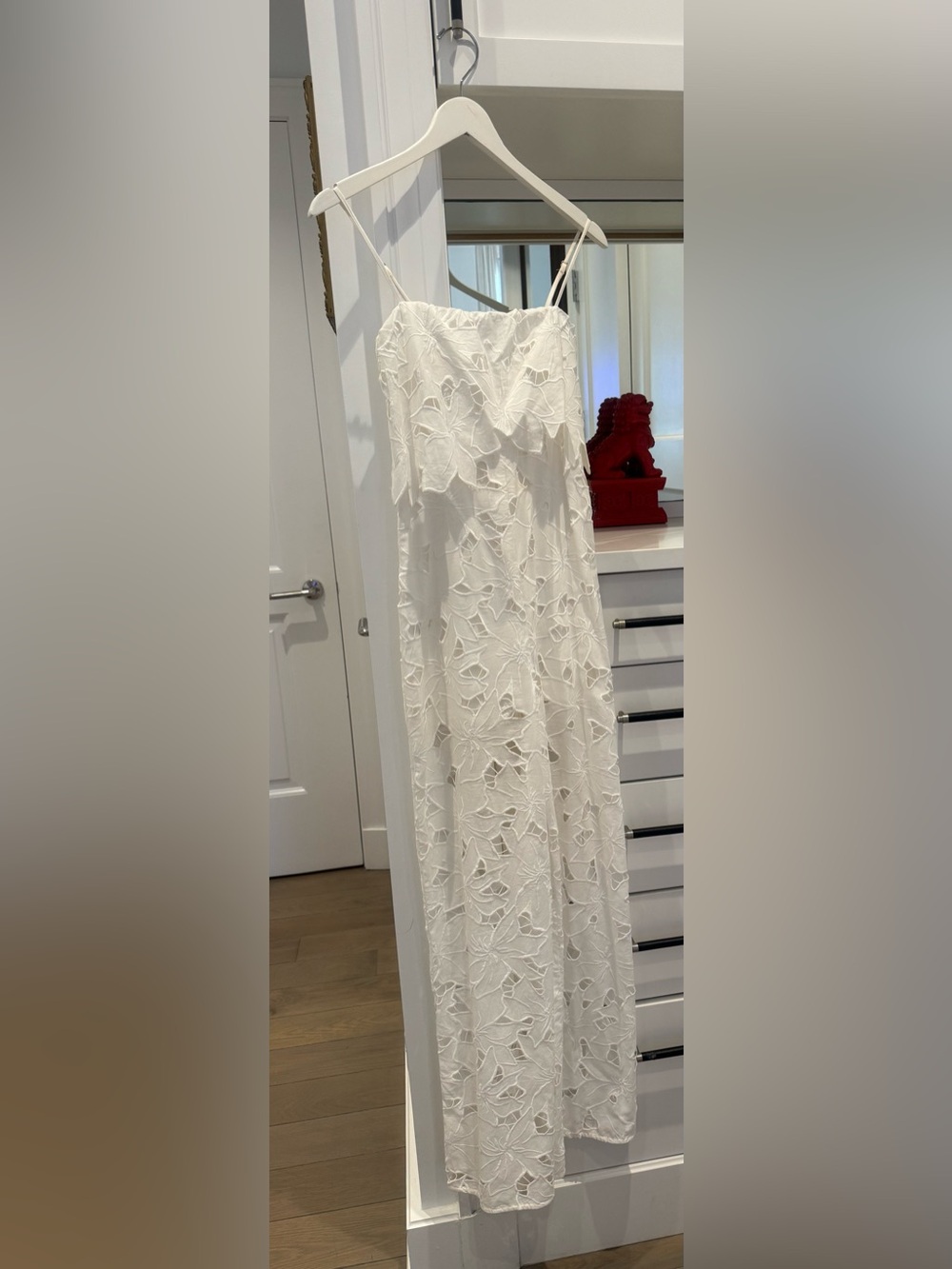 Vix White Lace Maxi Slip Dress with Spaghetti Straps